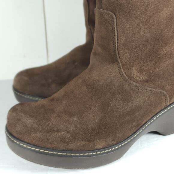 Crocs Women's US10 Brown Suede Pull On Wedge Knee High Riding Boots - Picture 10 of 16